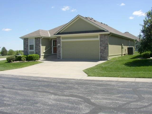 511 Galaxy Ln, Raymore, MO 64083 - photo 1