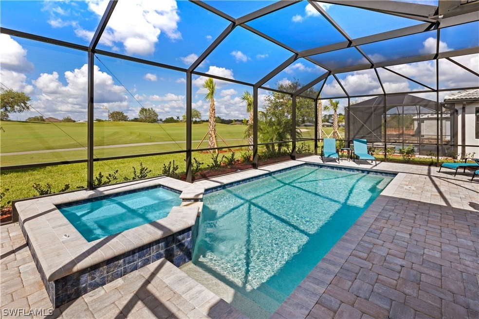 Fabulous Pool with Spa with Golf Course View