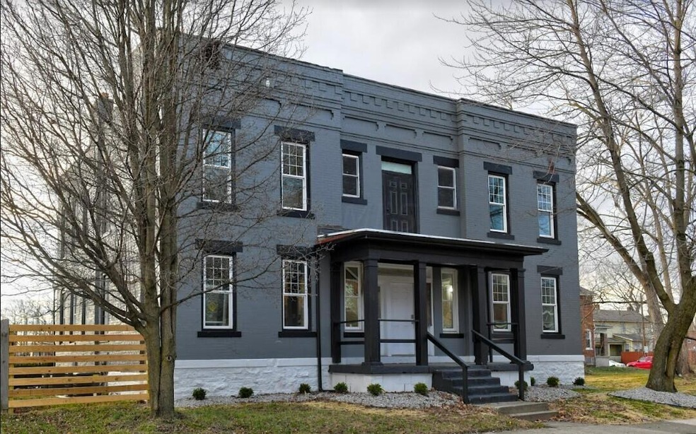 365 Wilson Ave, Columbus, OH 43205 - photo 1