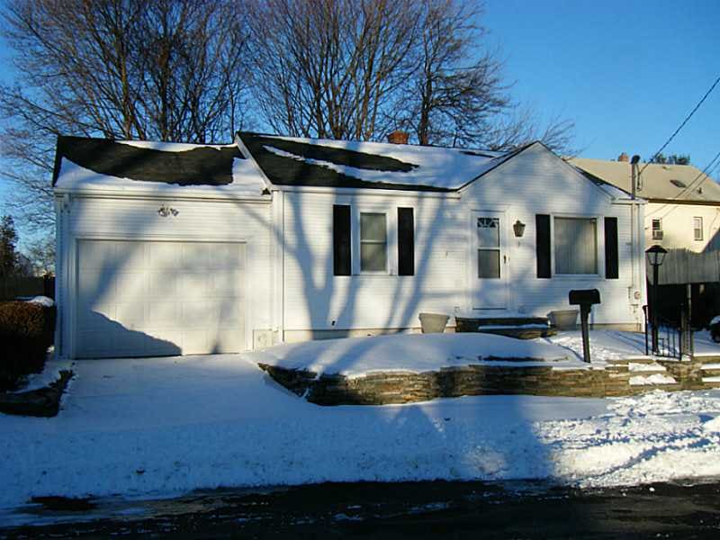 3 Gleason St, Cranston, RI 02910 - photo 1