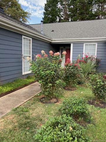 9135 Agnes Park Ln, Huntersville, NC 28078 - photo 1