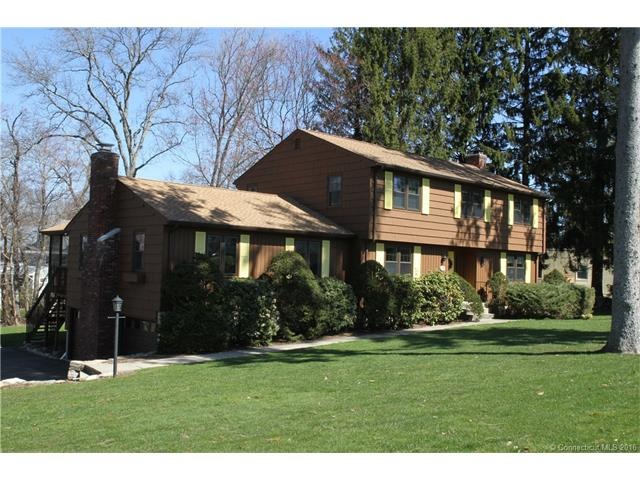 29 Old Pawson Rd, Branford, CT 06405 - photo 1