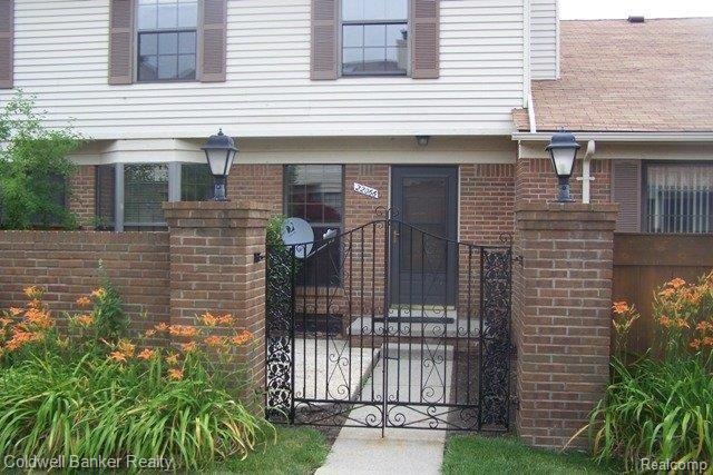 22066 Edgewater
