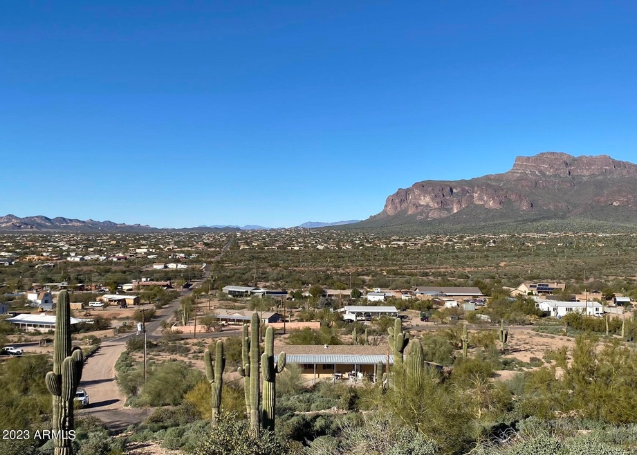 3581 S Geronimo RD 1