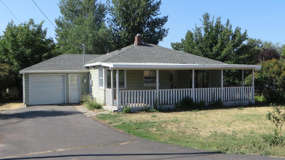 5040 Bryant Ave, Klamath Falls, OR 97603 - photo 1