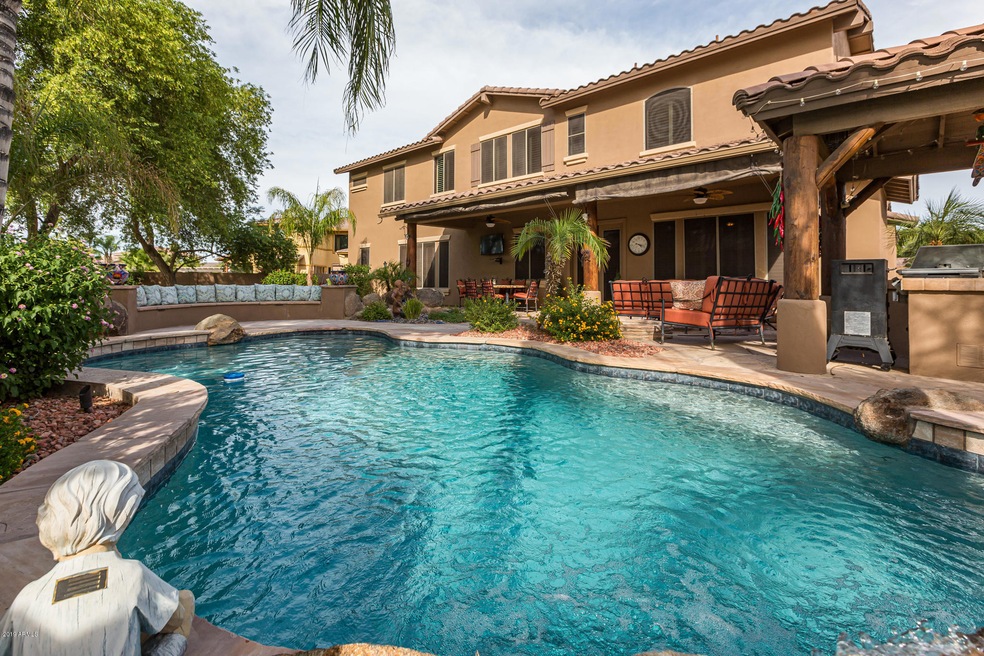 Entertaining backyard