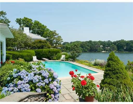 701 Steamboat Rd, Greenwich, CT 06830 - photo 1