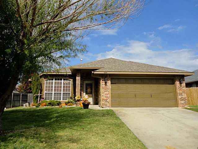 609 Bent Tree Rd, Noble, OK 73068 - photo 1