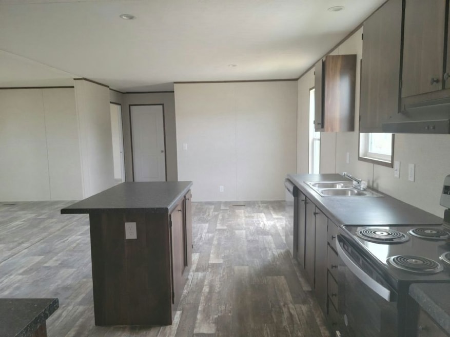 4314 Louisiana 27 unit 53, Sulphur, LA 70665 - photo 1