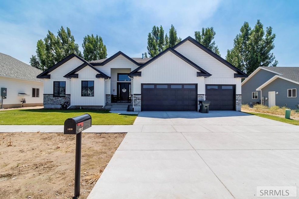 Sold • Co-Listing Agent