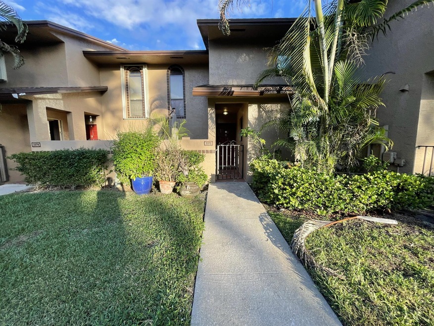 2372 NW 39th Ave unit 22F, Coconut Creek, FL 33066 - photo 1