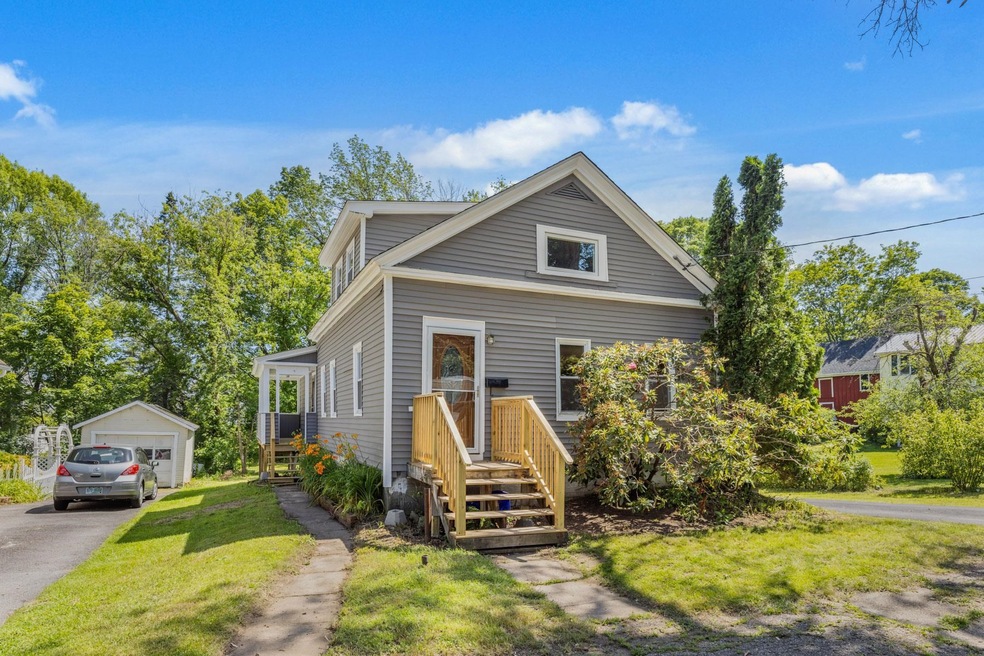 44 South St, Somersworth, NH 03878 - photo 1