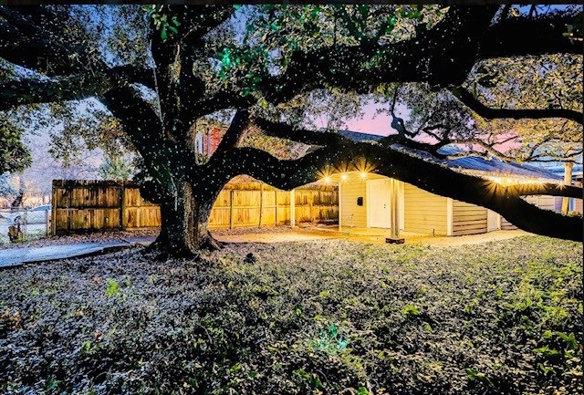 1612 Branard St, Houston, TX 77006 - photo 1