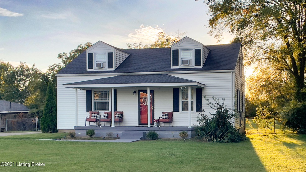 8815 Fairground Rd, Louisville, KY 40291 - photo 1