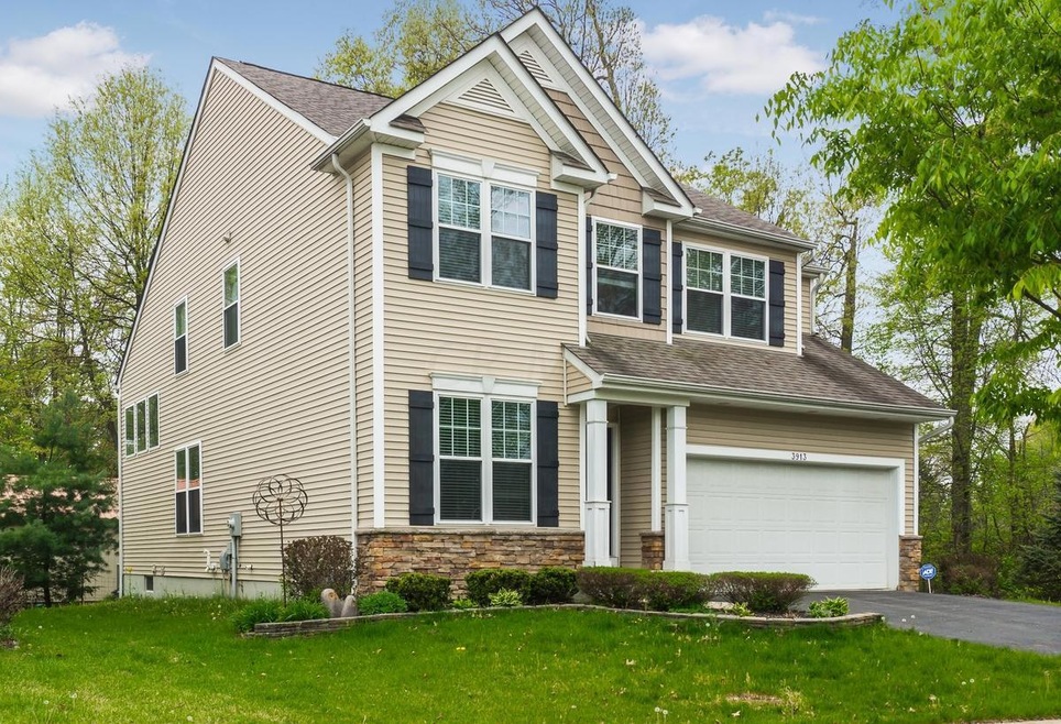 3913 Hoffman Valley Dr, Gahanna OH