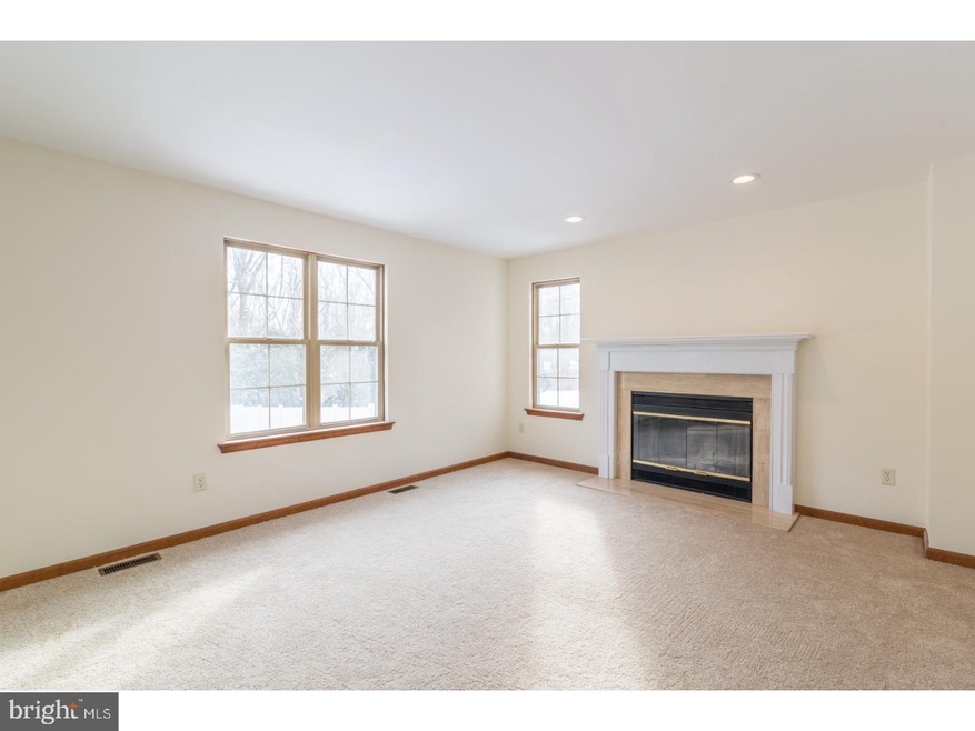 1635 Pennfield Dr, West Deptford, NJ 08086 - photo 1