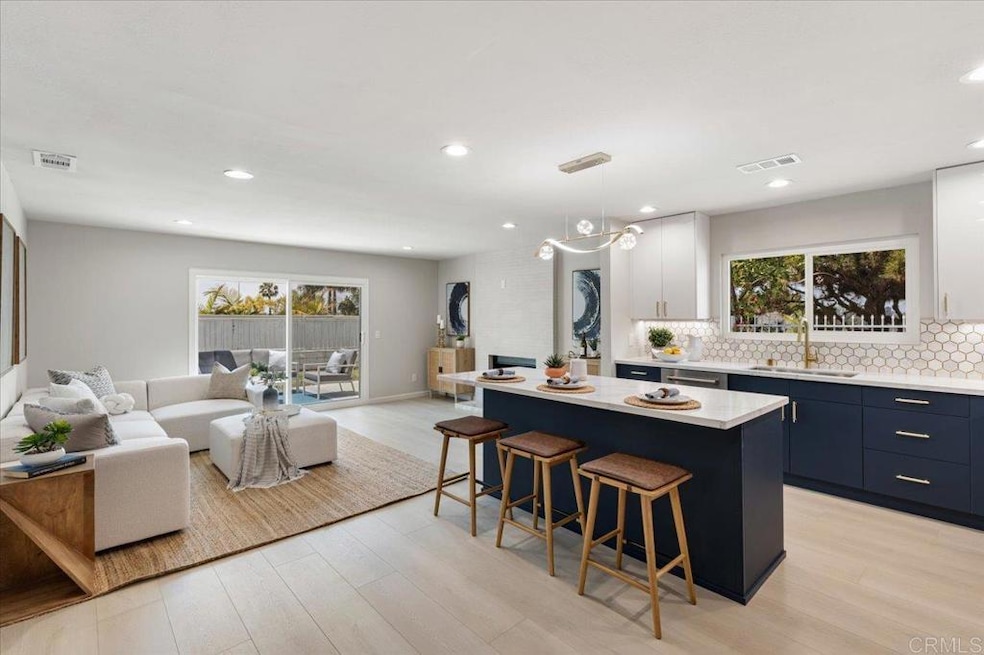 For Sale $1,599,999 • Co-Listing Agent