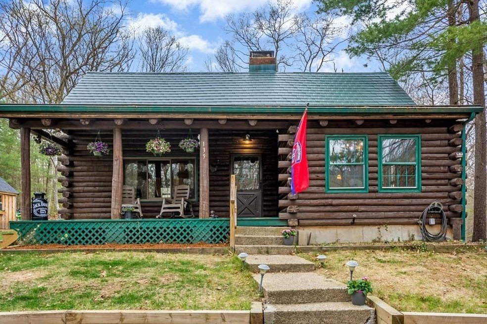 139 Hazel St, Uxbridge, MA 01569 - photo 1