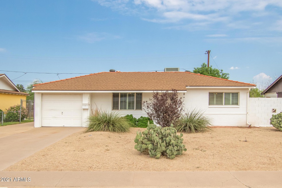 2908 W Charter Oak Road