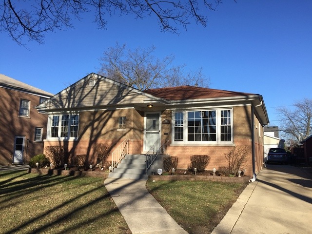 1951 Portsmouth Ave, Westchester, IL 60154 - photo 1