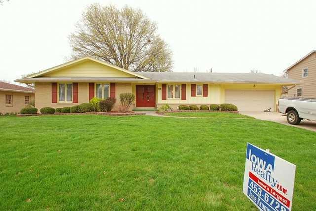 7209 Franklin Ave, Windsor Heights, IA 50324 - photo 1