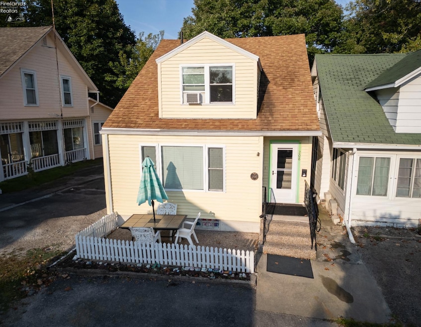 For Sale $550,000