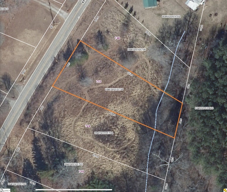 732 Keller Rd, Taylors, SC 29687 - photo 1