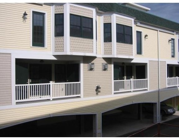 11 Railroad Ave unit B2, Salisbury, MA 01952 - photo 1
