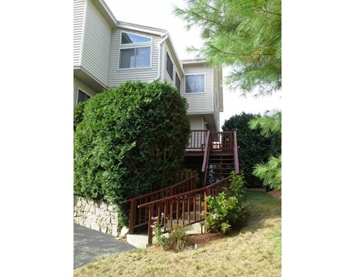 475 Captain Eames Cir unit 475, Ashland, MA 01721 - photo 1