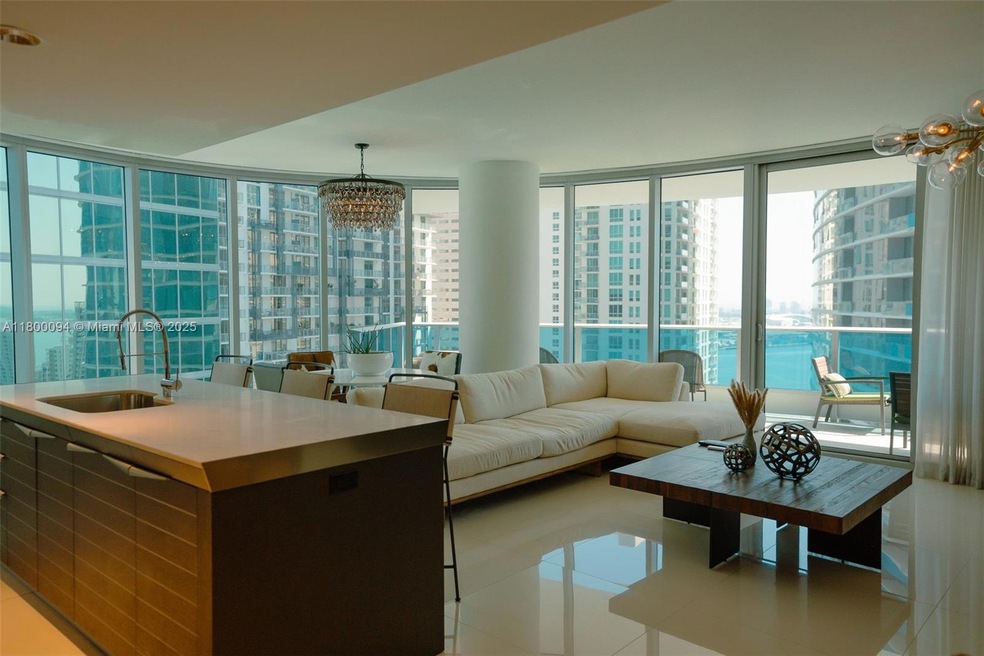 200 Biscayne Blvd Way unit 3201, Miami, FL 33131 - photo 1