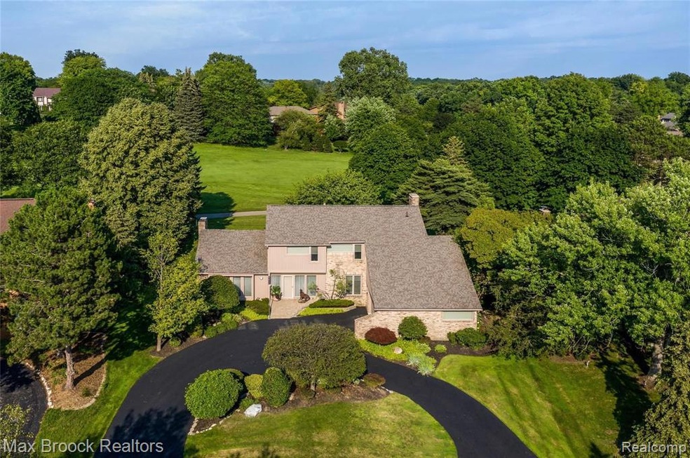 4477 Tanbark Street West Bloomfield Township0002 (