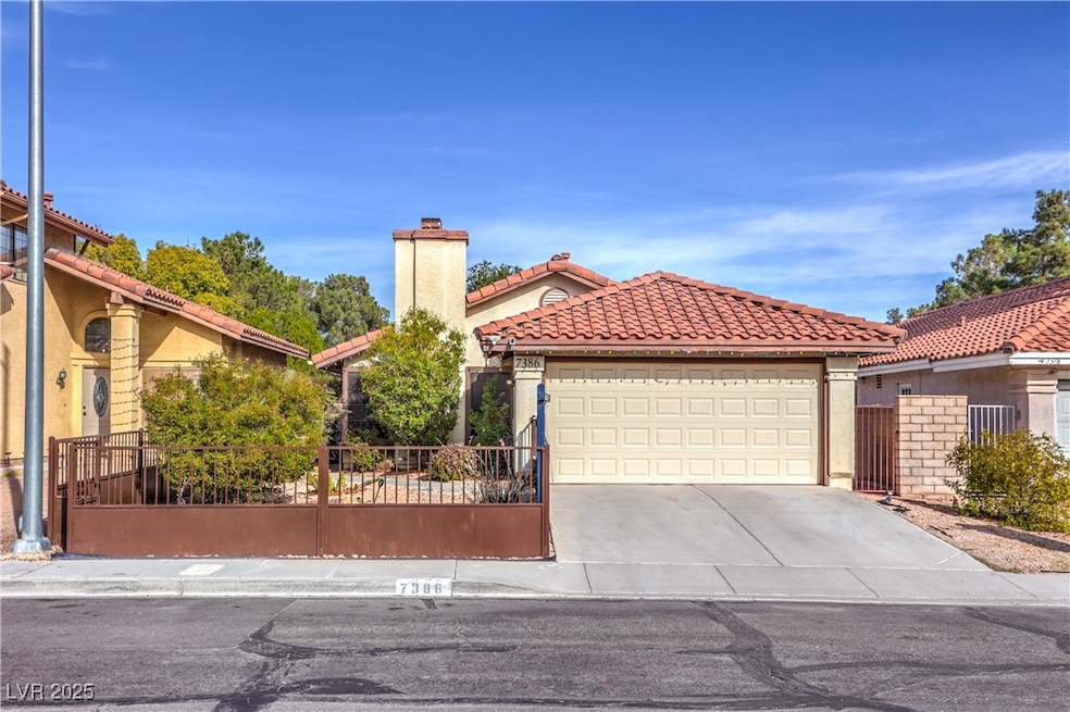 7386 Coffeyville Ave, Las Vegas, NV 89147 - photo 1