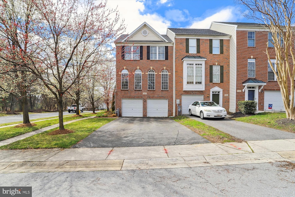 1102 Arrowleaf Ct, Crofton, MD 21114 - photo 1