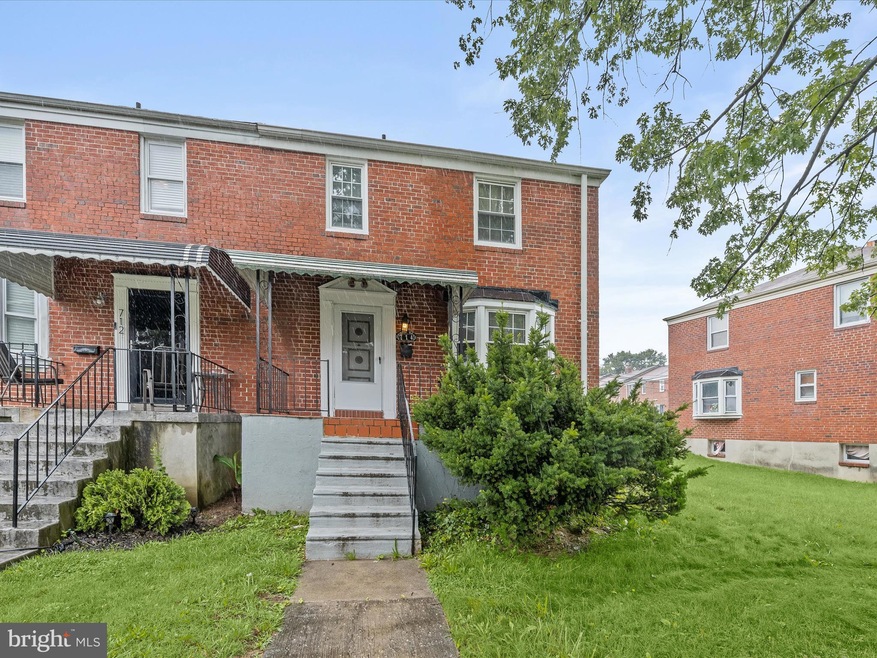 714 Stamford Rd, Baltimore, MD 21229 - photo 1