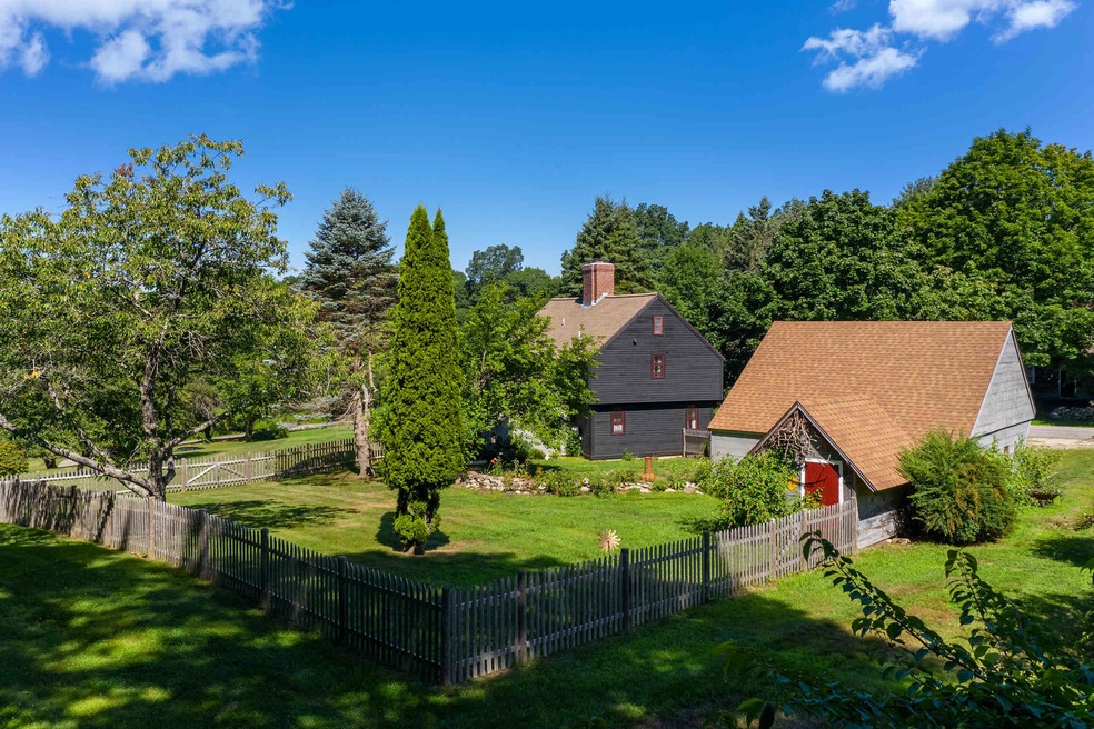 300 Jennie Ln, Eliot, ME 03903 - photo 1