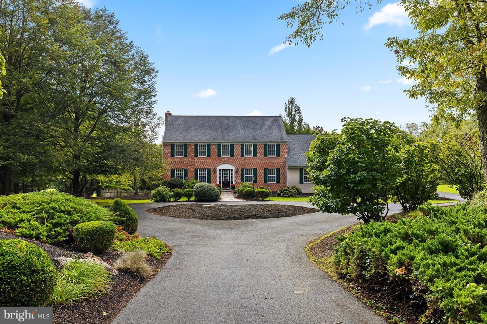 Sold $825,000 • Co-Listing Agent