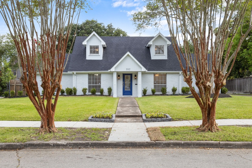 3312 Parkwood Dr, Houston, TX 77021 - photo 1