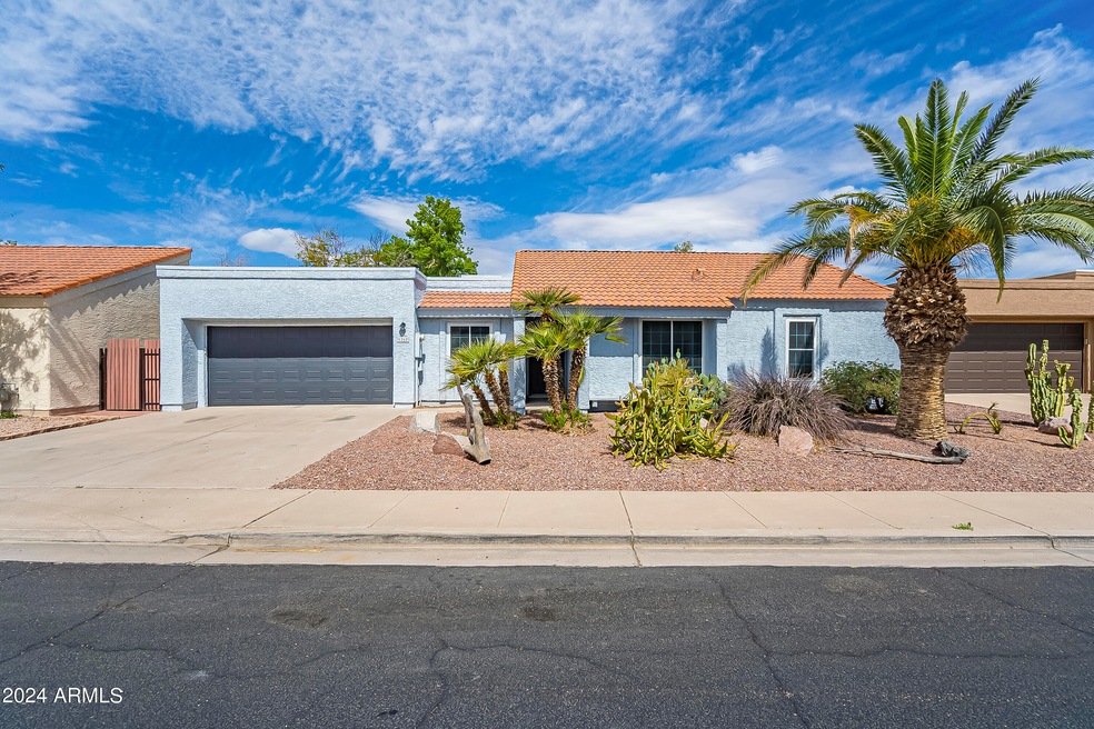 1262 W Keats Ave, Mesa, AZ 85202 - photo 1