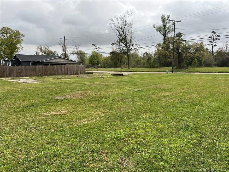 2417 Moeling St, Lake Charles, LA 70601 - photo 1