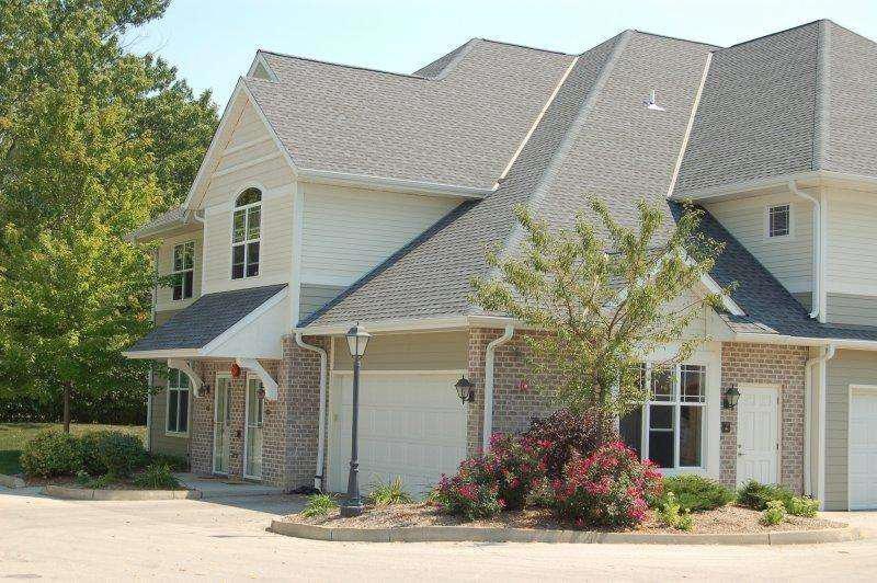 Garden Village - 5 yrs. New - 1447SF