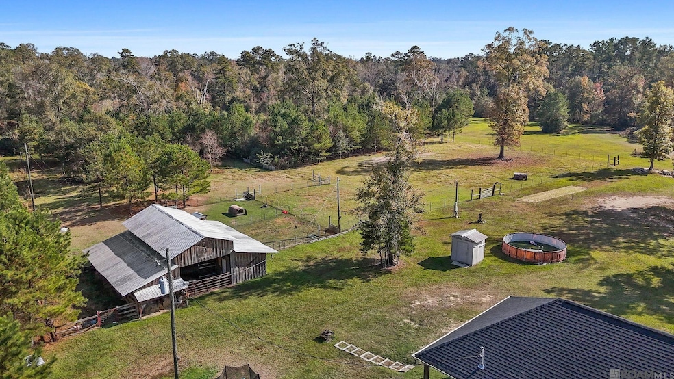 32028 N Doyle Rd, Holden, LA 70744 - photo 1