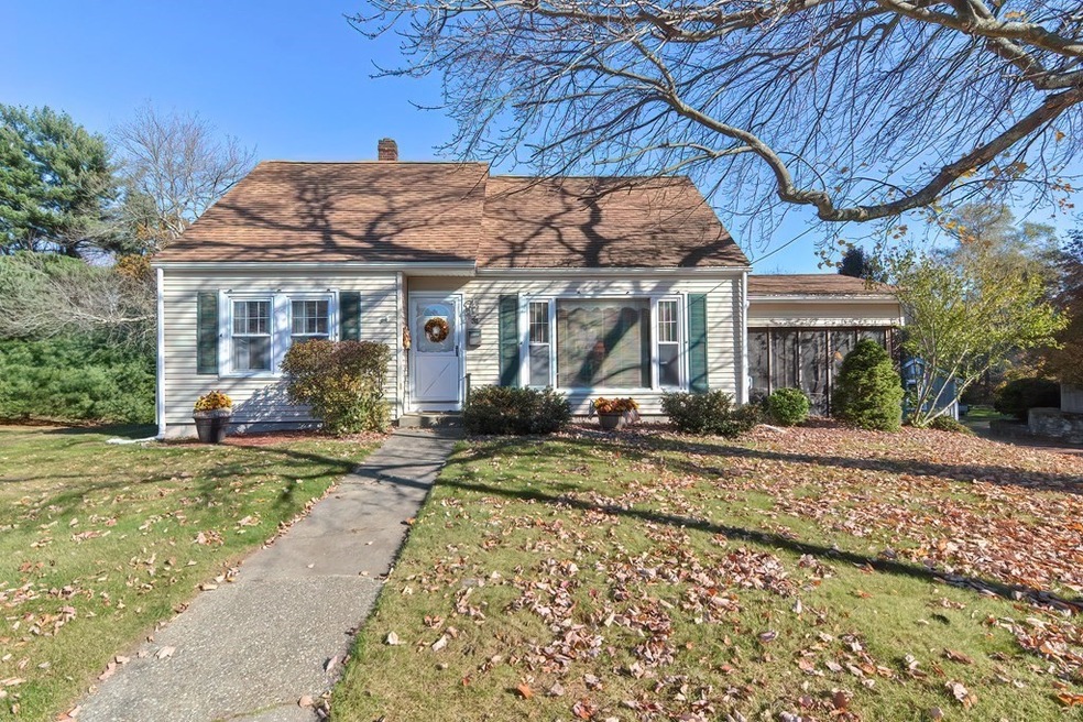 31 Archer St, Bellingham, MA 02019 - photo 1