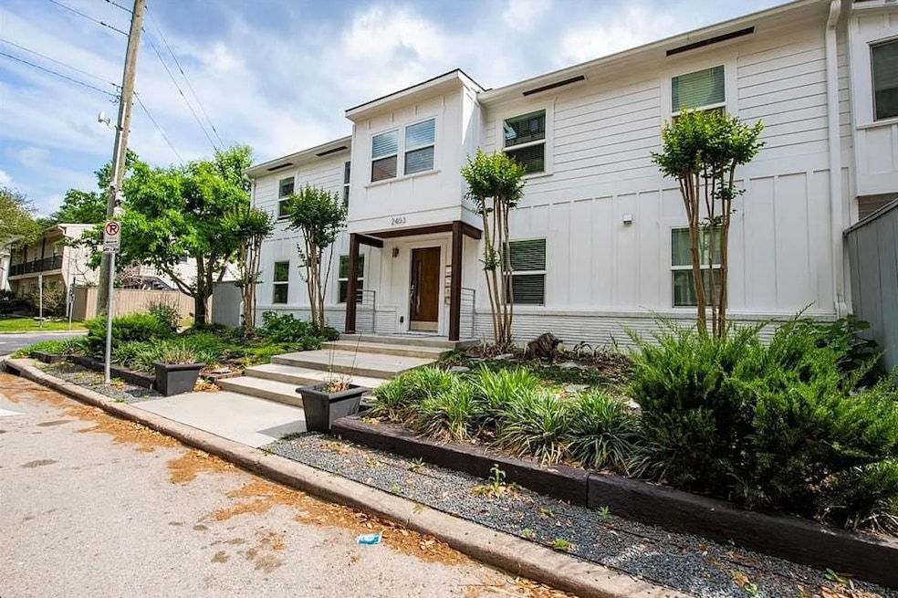 This wonderful multifamily is located in the heart