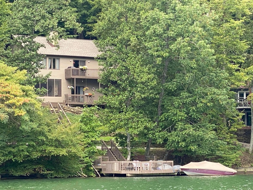 1047 Taos Ln, Hide A Way Hills, OH 43107 - photo 1