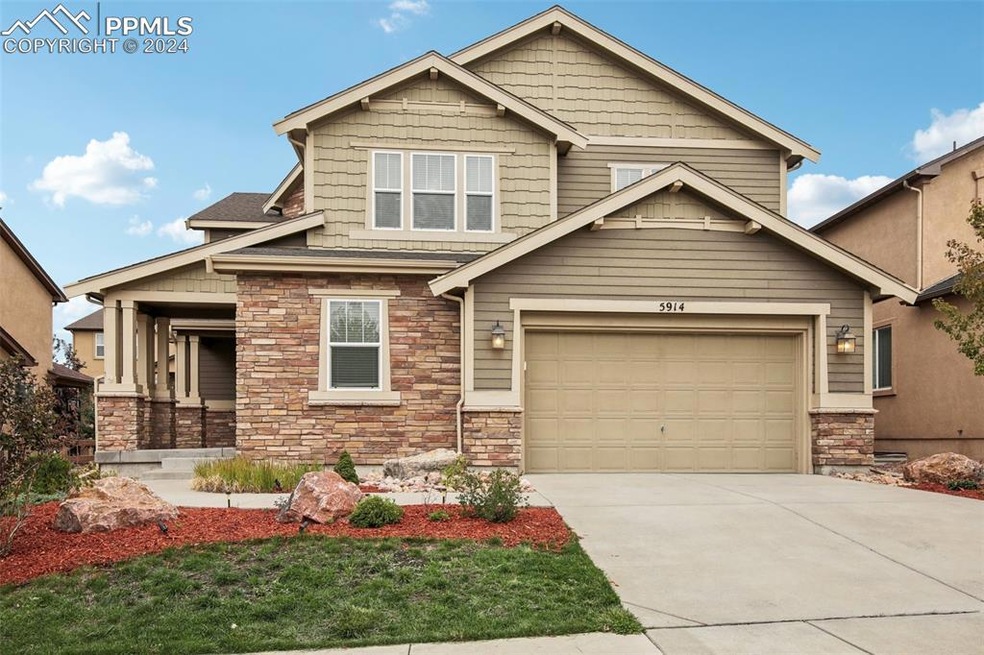 Craftsman inspired home with a garage