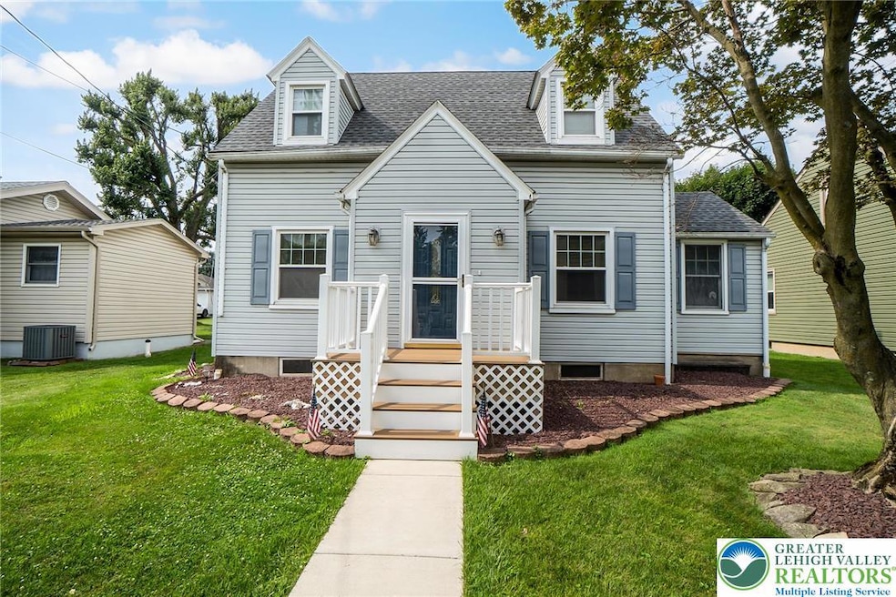 Sold $299,900 • Co-Listing Agent