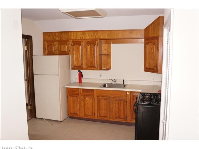 36 Village Rd unit d, Milford, CT 06460 - photo 1