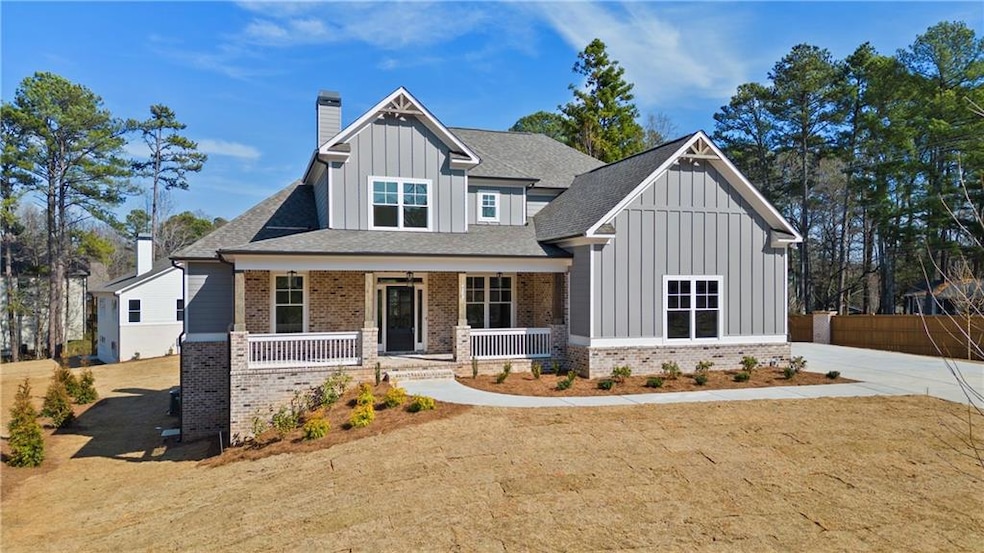 Craftsman house featuring a porch