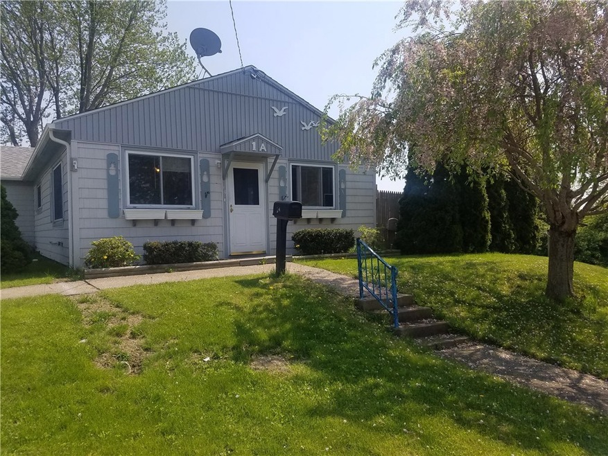 1 Bristol Rd unit B, Middletown, RI 02842 - photo 1