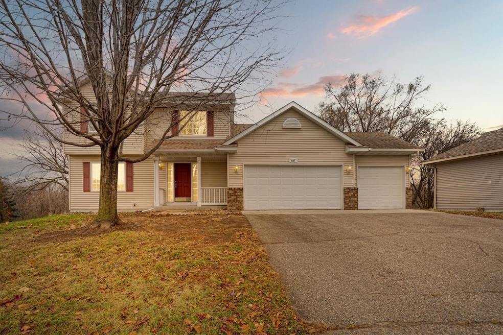 607 Miller Ct, Dundas, MN 55019 - photo 1